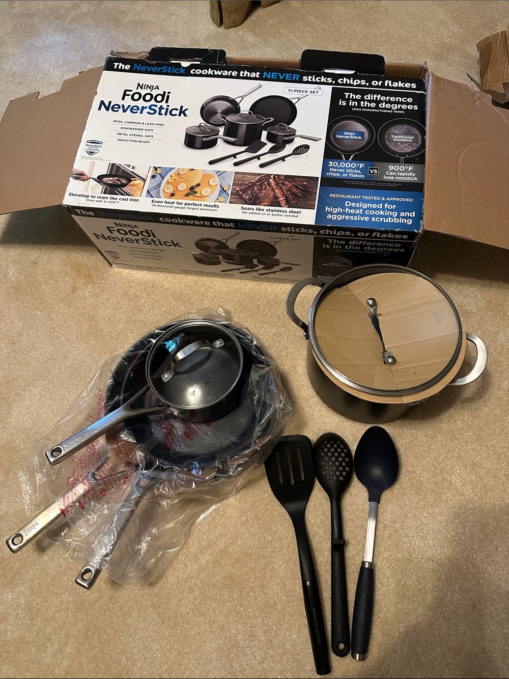 Ninja cookware set in black and stainless steel with glass lid